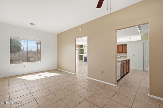 3617 S Paseo De Los Nardos, Green Valley, AZ 85614