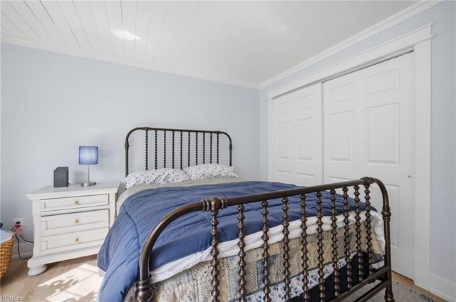 403 Harbour Pt Apt 203, Virginia Beach, VA 23451