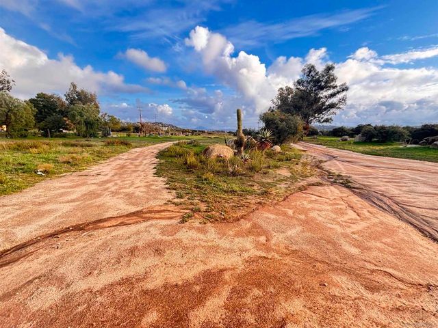 1030 Harris Ranch Rd., Potrero, CA 91963