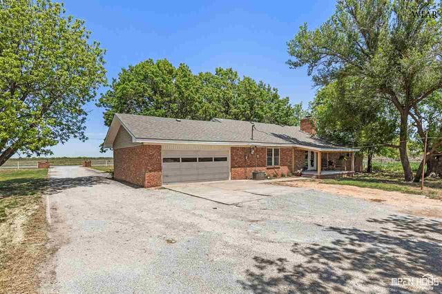 3601 FM 367, Iowa Park, TX 76367