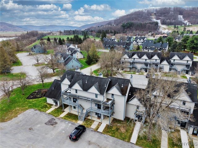 76 Wildflower, Ellicottville, NY 14731