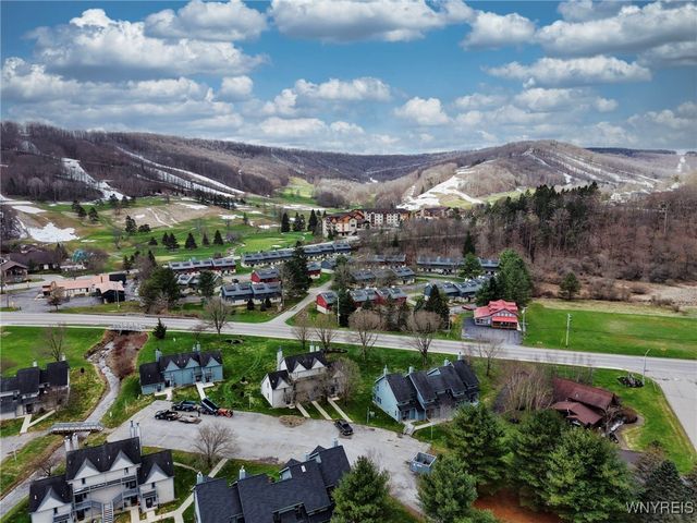 76 Wildflower, Ellicottville, NY 14731