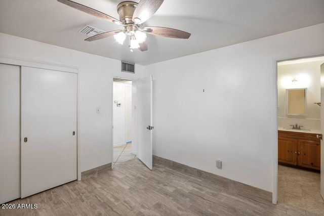 3838 W FLYNN Lane, Phoenix, AZ 85019