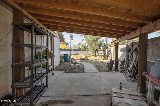 3838 W FLYNN Lane, Phoenix, AZ 85019