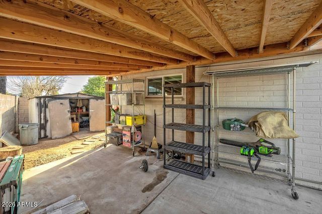 3838 W FLYNN Lane, Phoenix, AZ 85019