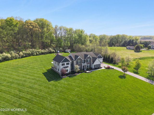 3 Burns Court, Millstone, NJ 08535
