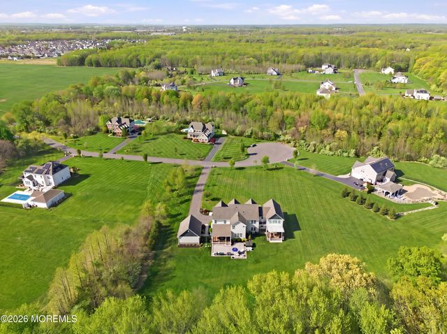3 Burns Court, Millstone, NJ 08535