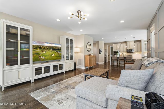 3 Burns Court, Millstone, NJ 08535