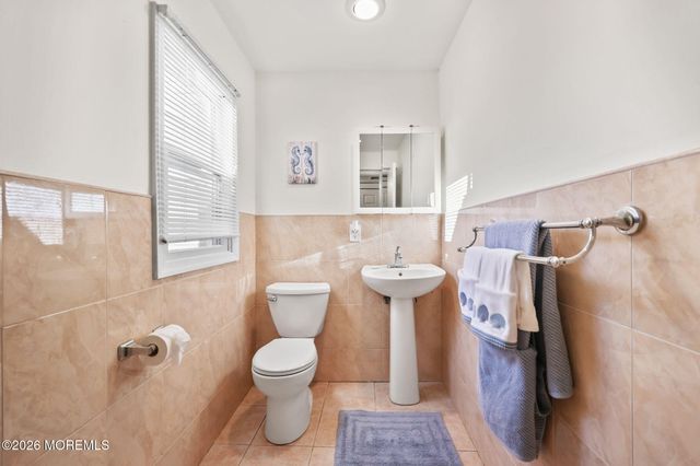 211 Ocean Avenue, Point Pleasant Beach, NJ 08742