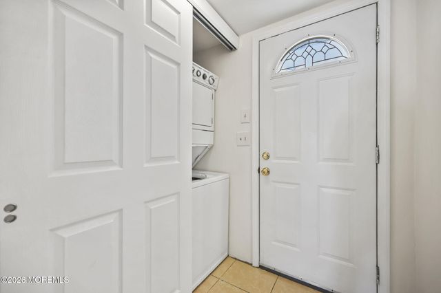 211 Ocean Avenue, Point Pleasant Beach, NJ 08742