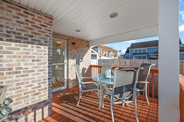 211 Ocean Avenue, Point Pleasant Beach, NJ 08742