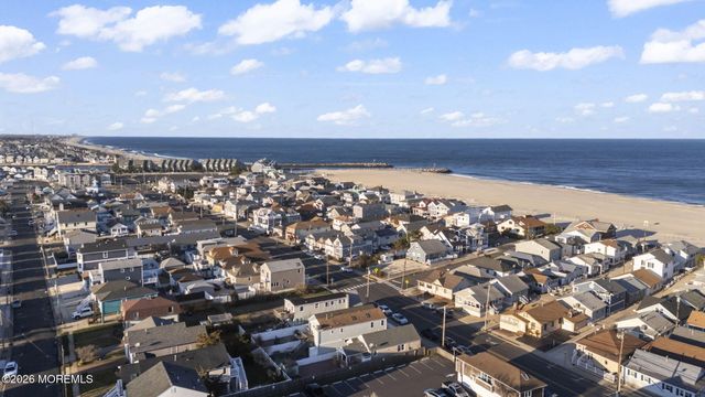 211 Ocean Avenue, Point Pleasant Beach, NJ 08742