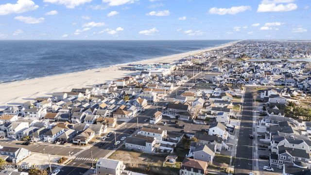 211 Ocean Avenue, Point Pleasant Beach, NJ 08742