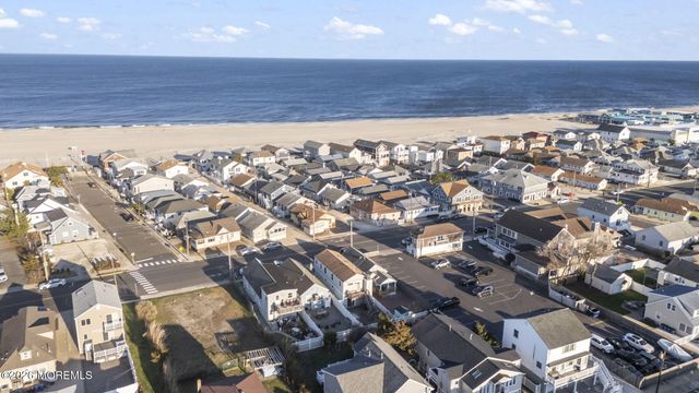 211 Ocean Avenue, Point Pleasant Beach, NJ 08742
