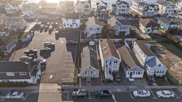 211 Ocean Avenue, Point Pleasant Beach, NJ 08742