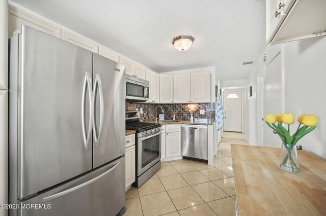 211 Ocean Avenue, Point Pleasant Beach, NJ 08742