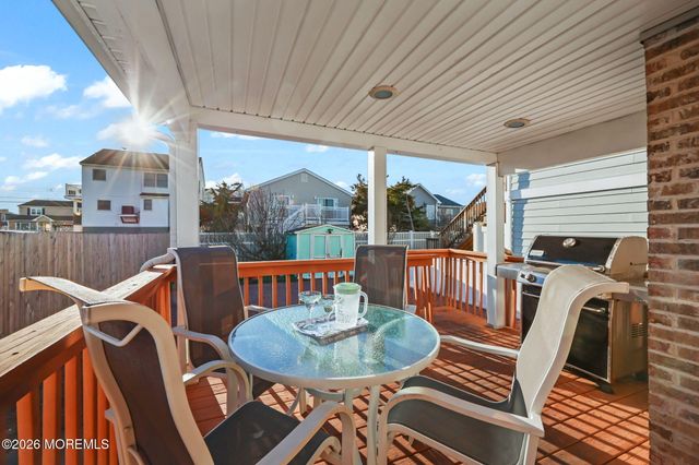 211 Ocean Avenue, Point Pleasant Beach, NJ 08742