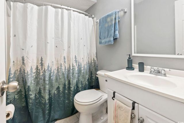 421 Cambridge Cir Apt F7, Murrells Inlet, SC 29576