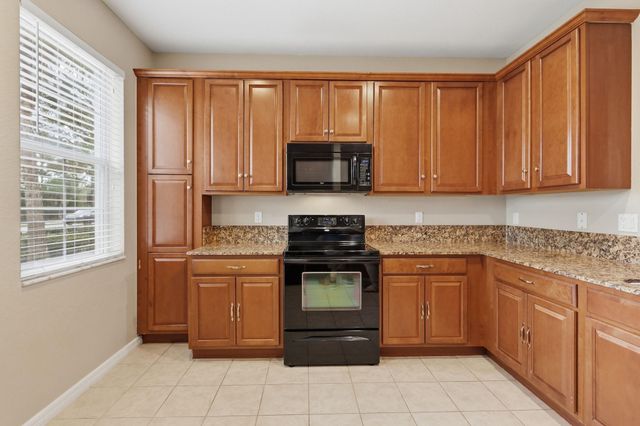 627 Dakota Drive, Jupiter, FL 33458