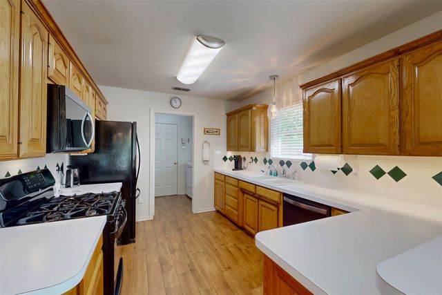 1057 Springwood Drive, Saginaw, TX 76179