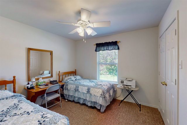 1057 Springwood Drive, Saginaw, TX 76179