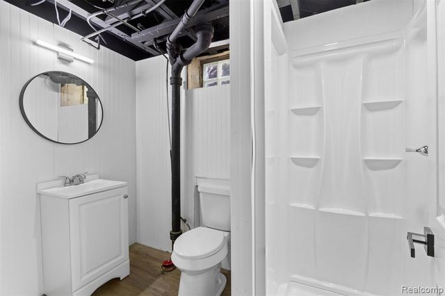 16166 Lauder Street, Detroit, MI 48235