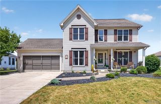 28 Apple Blossom Boulevard, Lancaster, NY 14086