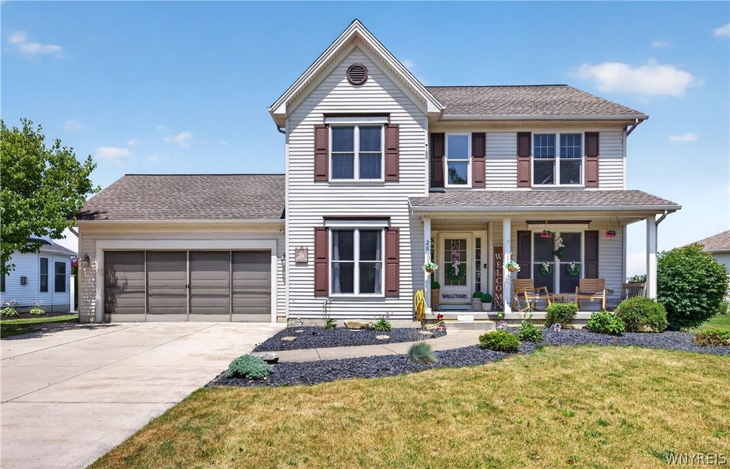 28 Apple Blossom Boulevard, Lancaster, NY 14086