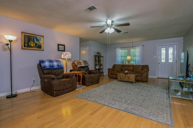 57 Williams Ranch Rd., Conway, AR 72032