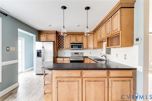 1100 Somerville Grove Ter, Midlothian, VA 23114