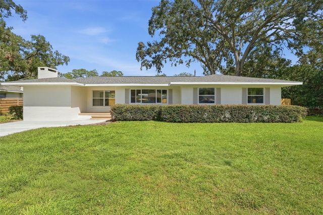 141 SE 33RD AVENUE, Ocala, FL 34471