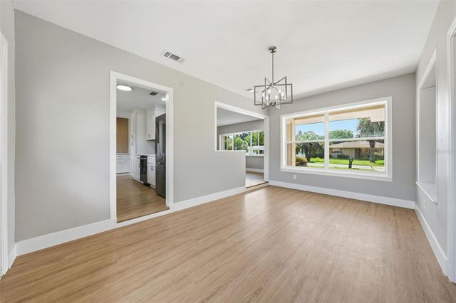 141 SE 33RD AVENUE, Ocala, FL 34471