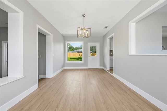 141 SE 33RD AVENUE, Ocala, FL 34471