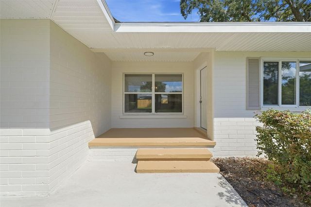 141 SE 33RD AVENUE, Ocala, FL 34471