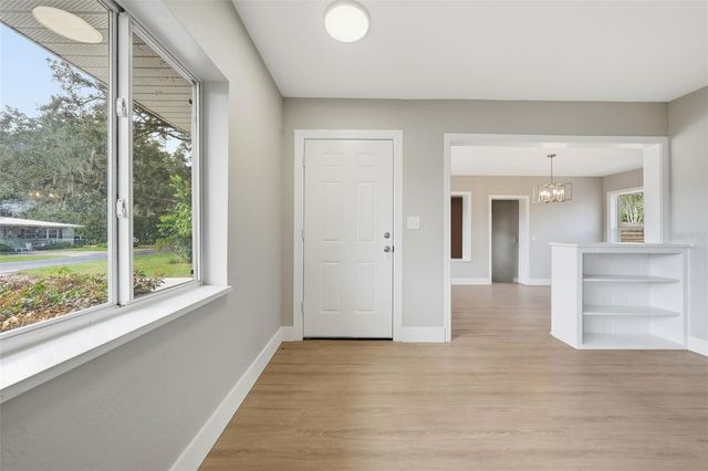 141 SE 33RD AVENUE, Ocala, FL 34471