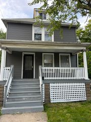 2718 E 78th Street, Chicago, IL 60649