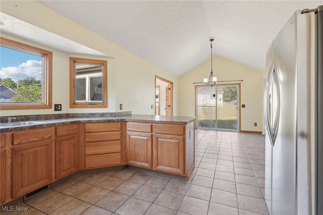 3619 Rowland Avenue NE, Canton, OH 44714