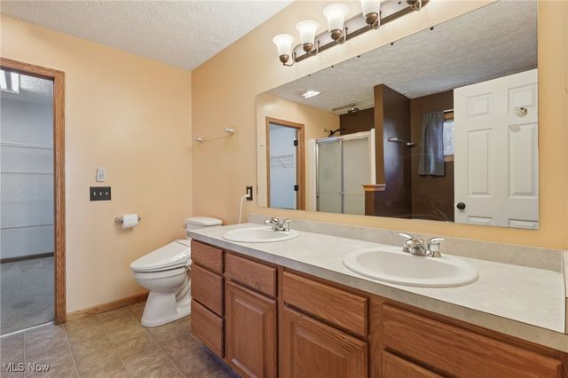 3619 Rowland Avenue NE, Canton, OH 44714