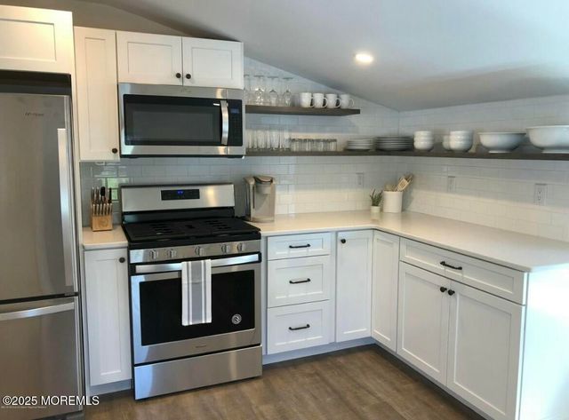 68 Bridge Avenue, Bay Head, NJ 08742