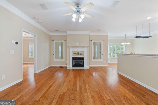 129 Holiday Road 64, Buford, GA 30518