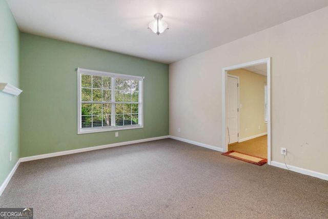 129 Holiday Road 64, Buford, GA 30518