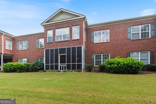 129 Holiday Road 64, Buford, GA 30518