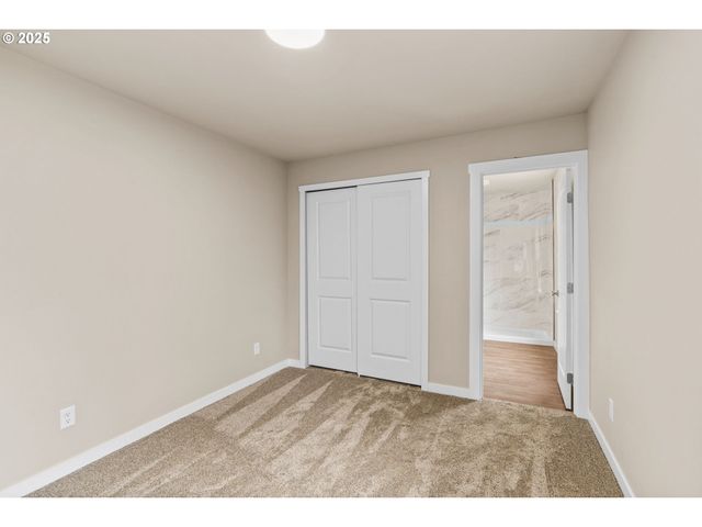 3520 ELMIRA Rd, Eugene, OR 97402