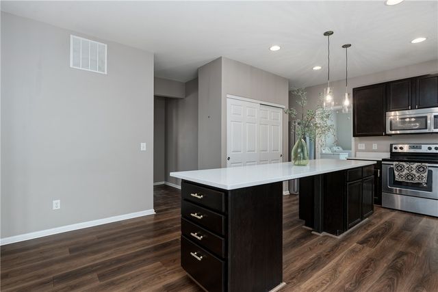 40 Shady Pines Avenue, Springboro, OH 45066