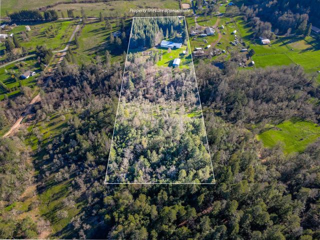 230 Hussey Lane, Grants Pass, OR 97527