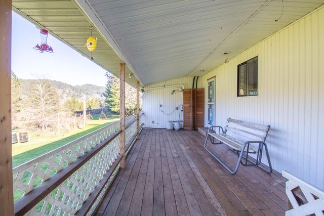 230 Hussey Lane, Grants Pass, OR 97527