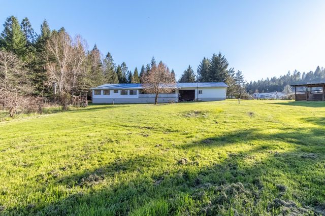 230 Hussey Lane, Grants Pass, OR 97527