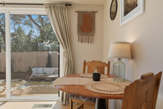 467 Brighton, White Rock, NM 87547