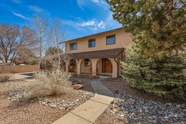 467 Brighton, White Rock, NM 87547