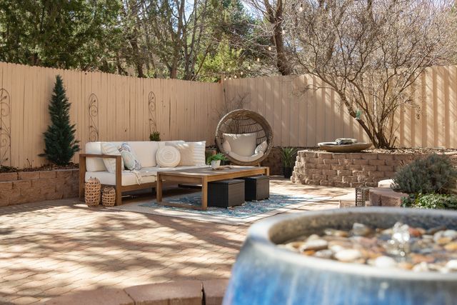 467 Brighton, White Rock, NM 87547